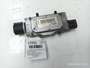 Блок управления вентилятором стоит на дифузоре FORD FOCUS 2013