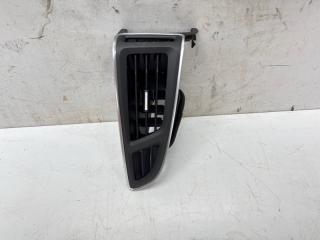 Дефлектор воздушный боковой в торпедо правый FORD FOCUS 2013