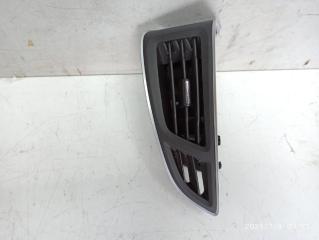 Дефлектор воздушный боковой в торпедо правый FORD FOCUS 2014