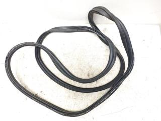 Уплотнитель крышки багажника FORD FOCUS 2013 контрактная Уплотнитель крышки багажника FORD FOCUS 2013