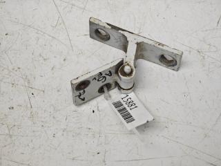 Запчасть петля двери передняя Audi A6