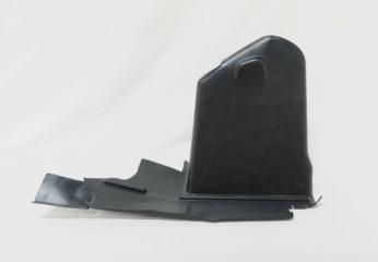 Дефлектор радиатора правый Ford Focus 2 2008-2011