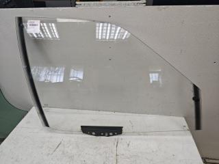 Запчасть стекло двери переднее правое Audi 100 1983-1991