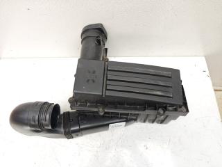 Запчасть корпус воздушного фильтра Volkswagen Passat CC