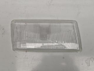 Стекло фары переднее правое Audi 80 1987-1991 новая Стекло фары переднее правое Audi 80 1987-1991