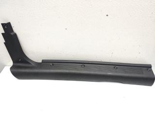 Накладка порога внутренняя передняя правая Лада Нива Тревел