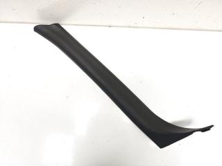 Запчасть накладка стойки лобового стекла передняя левая Лада Нива Тревел