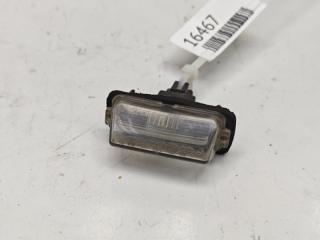 Запчасть фонарь подсветки номера Toyota Camry 2011-2018