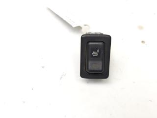 Фото запчасти кнопка подогрева сидений передняя правая Mazda 6 2002-2007 Б/У запчасть Запчасть кнопка подогрева сидений передняя правая Mazda 6 2002-2007