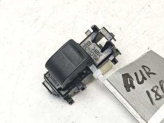 Запчасть кнопка стеклоподъемника Toyota Auris