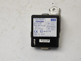Блок управления центральным замком Toyota Corolla 2004-