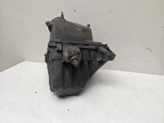 Запчасть корпус воздушного фильтра Volkswagen Passat 2000-2005