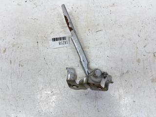 Петля капота левая Kia Cerato 2004-2008