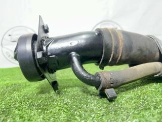 Горловина топливного бака задняя Bighorn 2001 UBS26 6VE1
