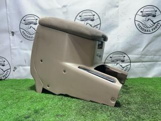Бардачок между сиденьями передний Toyota Land Cruiser 2001
