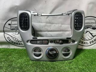 Блок управления климат-контролем передний Toyota Funcargo 1999