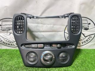 Блок управления климат-контролем передний Toyota Funcargo 2001