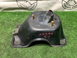 Крепление запасного колеса Toyota Land Cruiser Prado 1998 контрактная Крепление запасного колеса Toyota Land Cruiser Prado 1998