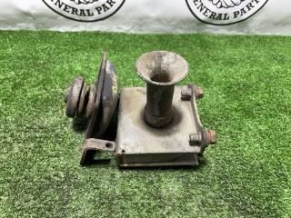 Крепление запасного колеса заднее Toyota Hilux Surf 1998 контрактная Крепление запасного колеса заднее Toyota Hilux Surf 1998