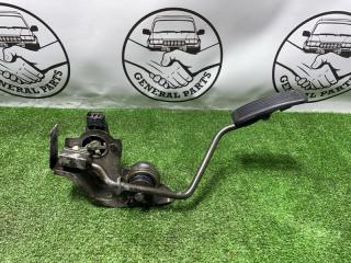 Педаль газа передняя правая Toyota Land Cruiser Prado 2001