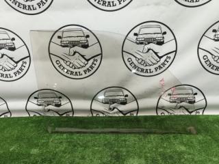 Стекло двери переднее правое Toyota Land Cruiser 1997