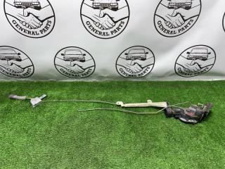 Замок боковой двери задний левый Toyota Land Cruiser Prado 1999