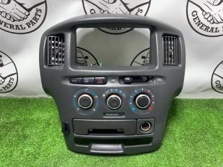 Блок управления климат-контролем передний Toyota Succeed 2006
