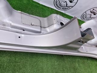Порог кузова левый Land Cruiser 2001 UZJ100 2UZ