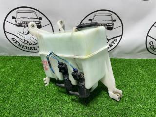 Бачок стеклоомывателя передний Toyota Lite Ace Noah 1999