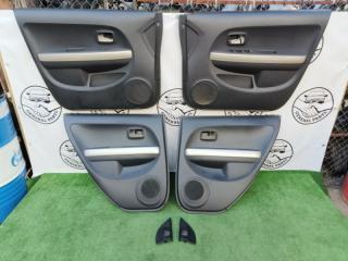 Дверные карты Toyota Ist 2005