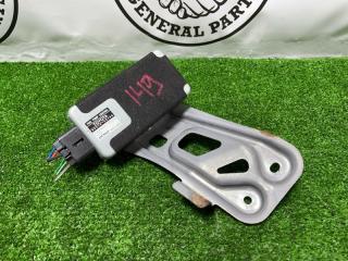 Блок управления топливным насосом Toyota Crown 2009