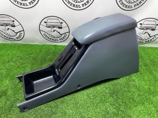 Бардачок между сиденьями Toyota Hilux Surf 1996