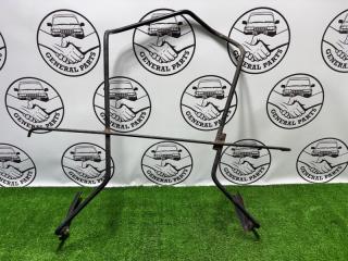 Крепление запасного колеса Mitsubishi Delica 2005 контрактная Крепление запасного колеса Mitsubishi Delica 2005