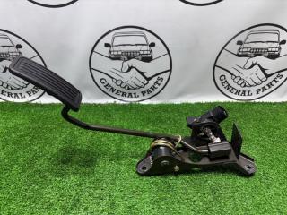 Педаль газа Toyota Land Cruiser Cygnus 2002