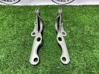 Петля капота Toyota Land Cruiser Prado 2002