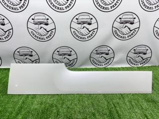 Молдинг задний правый Mitsubishi Delica D:5 2007