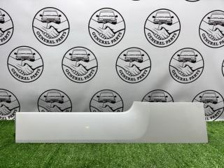 Молдинг задний левый Mitsubishi Delica D:5 2007