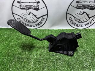 Педаль газа Toyota Land Cruiser 2013