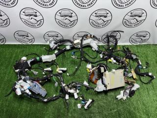 Коса под торпедо Toyota Alphard 2010