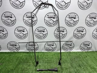 Крепление запасного колеса Toyota Alphard 2010 контрактная Крепление запасного колеса Toyota Alphard 2010