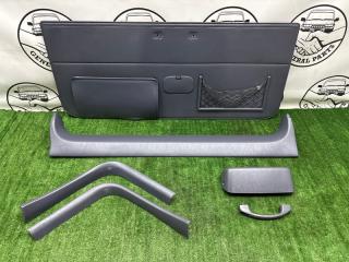Обшивка двери багажника Toyota Land Cruiser Prado 2002