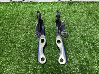 Петля капота Toyota Land Cruiser Prado 1997