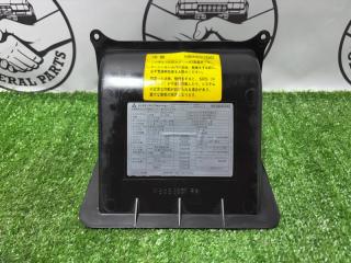 Воздухозаборник Mitsubishi Delica 2006