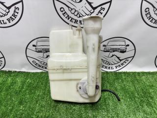 Бачок стеклоомывателя Mitsubishi Delica 1997