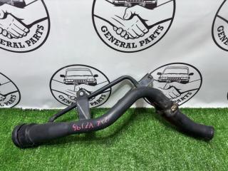 Горловина топливного бака Toyota Land Cruiser Prado 1998