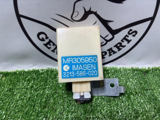 Блок управления полным приводом Mitsubishi Delica 2005