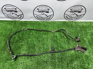 Фото запчасти датчик abs задний левый Isuzu Bighorn 1999 контрактная запчасть Запчасть датчик abs задний левый Isuzu Bighorn 1999