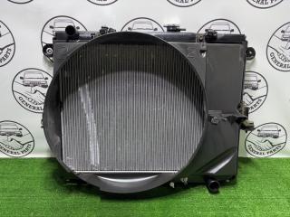 Радиатор охлаждения двигателя Toyota Land Cruiser Cygnus 2003