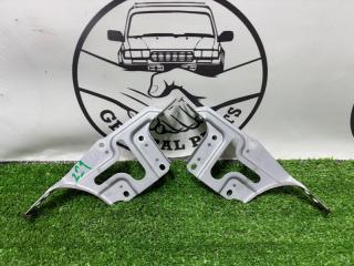 Крепление магнитофона Toyota Alphard 2007