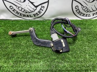 Датчик высоты дорожного просвета задний Toyota Premio 2006 контрактная Датчик высоты дорожного просвета задний Toyota Premio 2006